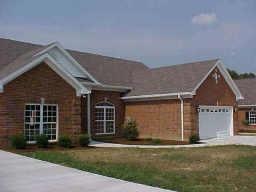 203 Magnolia Glen Ct, Manchester, TN 37355 - photo 1
