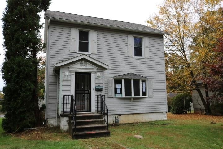 469 Clarence St, Johnstown, PA 15905 - photo 1