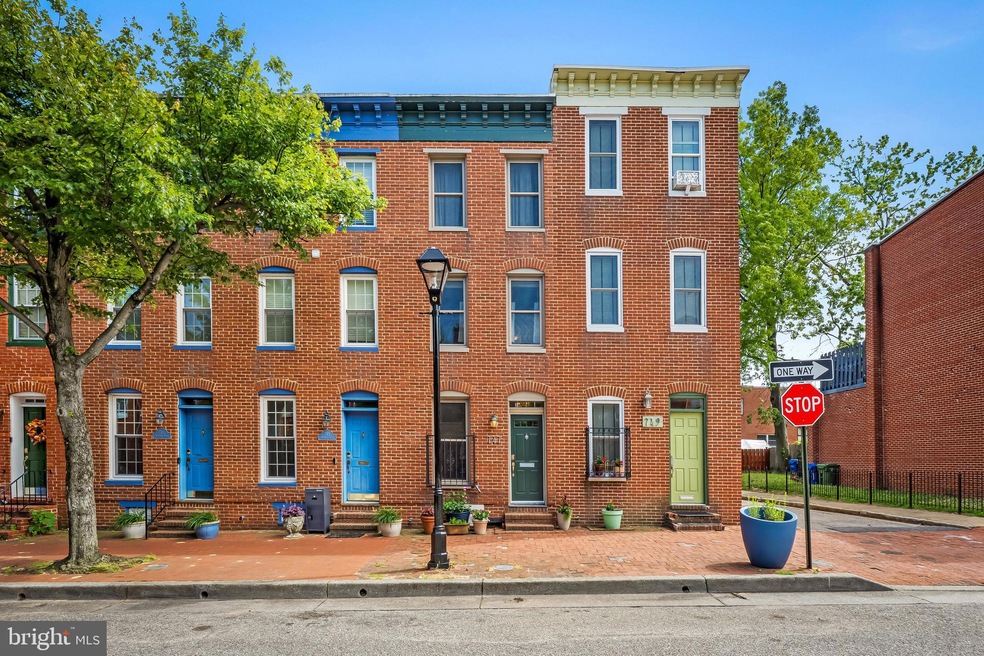 747 Mchenry St, Baltimore, MD 21230 - photo 1