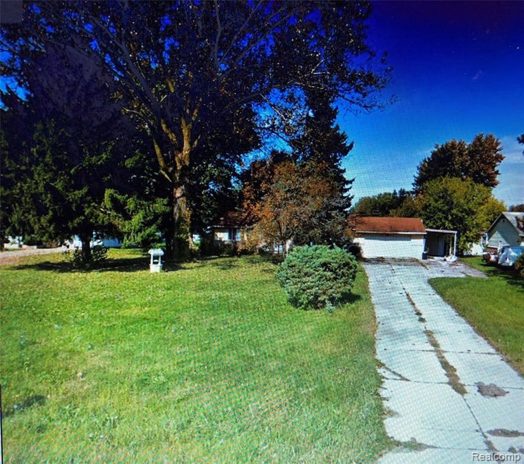 3350Carpenter-Front.JPG