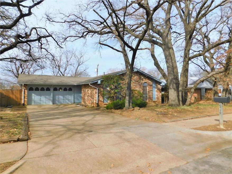 2414 Mercedes Rd, Denton, TX 76205 - photo 1