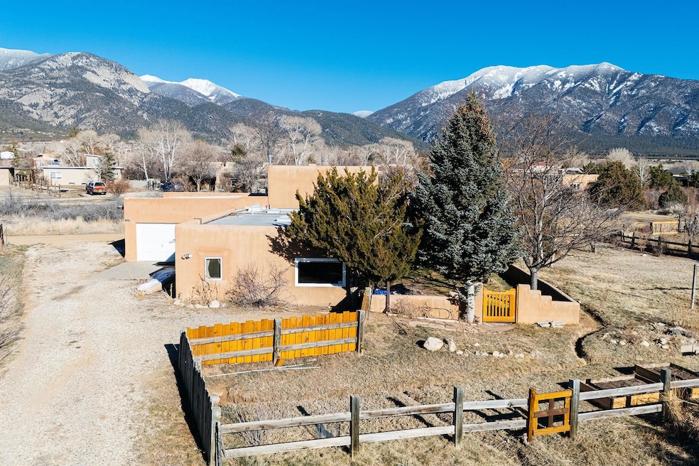 For Sale $765,000 • Co-Listing Agent