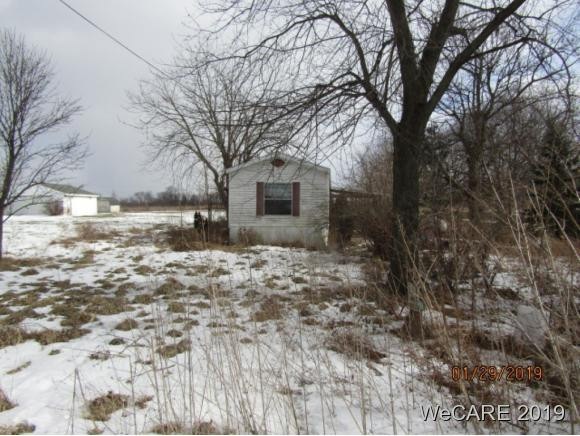 1038 N Mcclure Rd, Lima, OH 45801 - photo 1