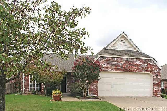 Charm and great curb appeal with large two car gar