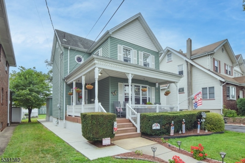 42 Pavonia Ave, Kearny, NJ 07032 - photo 1