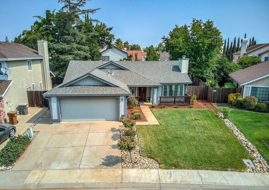 9057 Laguna Place Way, Elk Grove, CA 95758 - photo 1