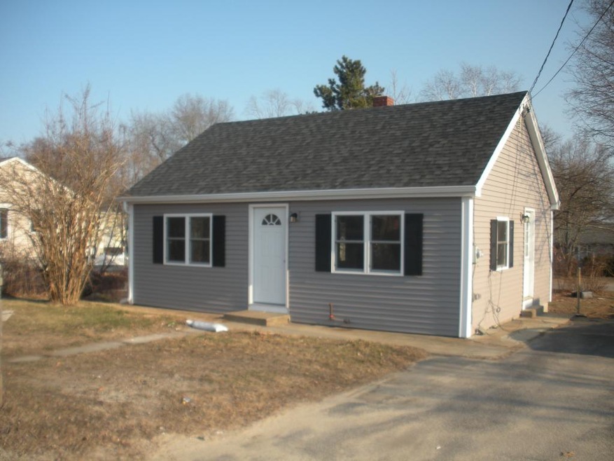 573 Daniel Webster Hwy, MerriMacK, NH 03054 - photo 1