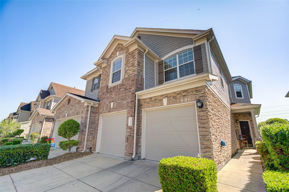 16012 Limestone Lake Dr, Tomball, TX 77377 - photo 1