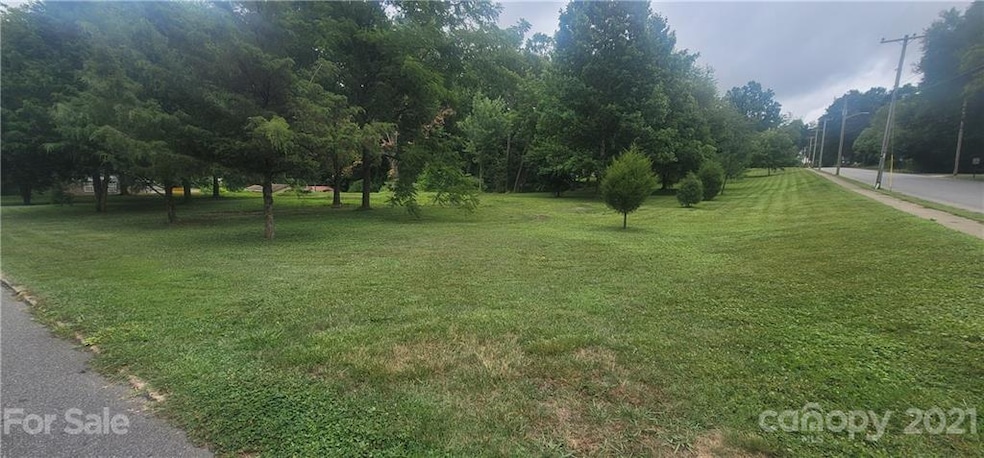 330 W Bell St, Statesville, NC 28677 - photo 1