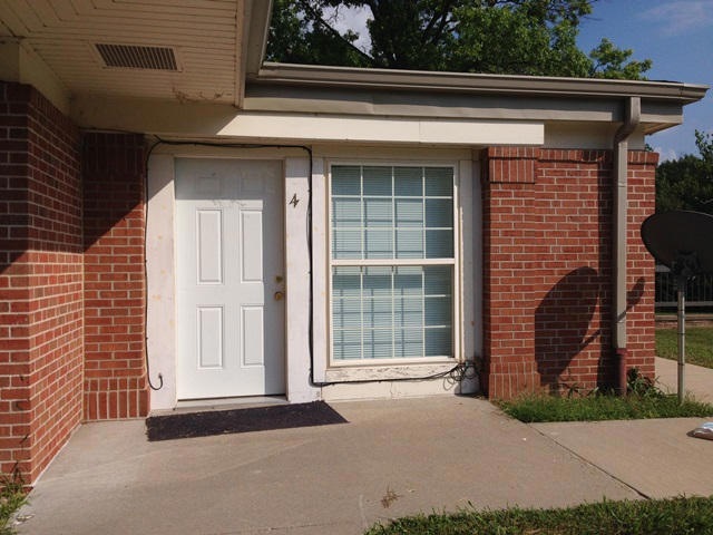 4200 S Bearfield Rd unit 4, Columbia, MO 65201 - photo 1