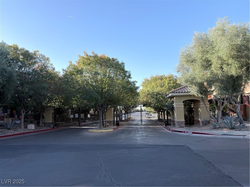 For Rent $1,900/month