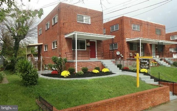 5324 Ames St NE, Washington, DC 20019 - photo 1