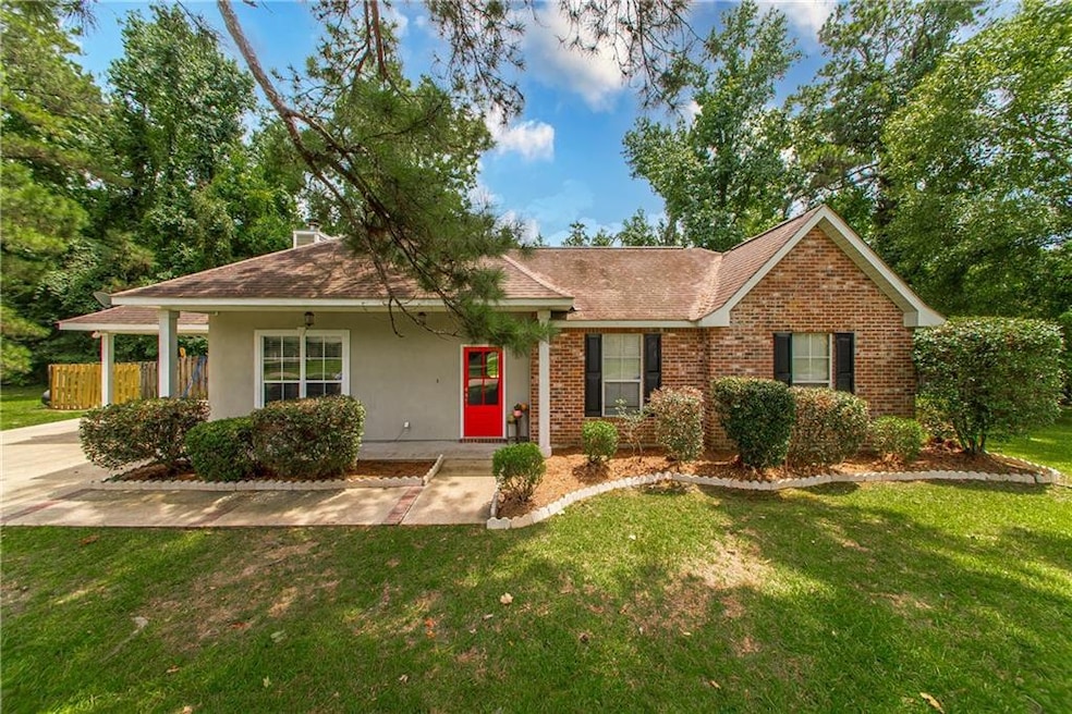 20012 Twin Oaks Dr, Hammond, LA 70403 - photo 1