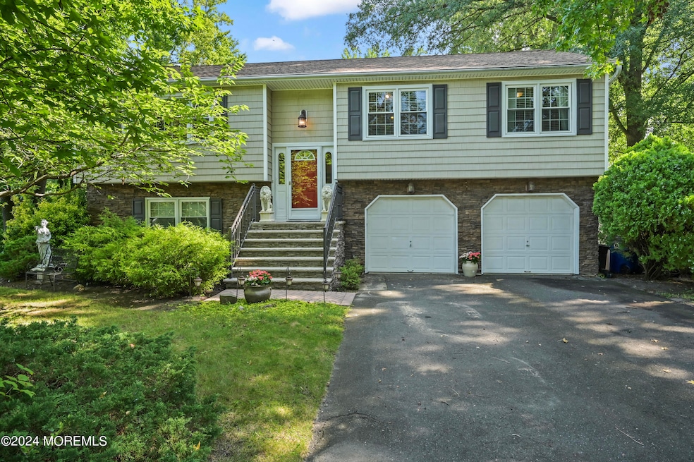 6 Martel Ct, Middletown, NJ 07748 - photo 1