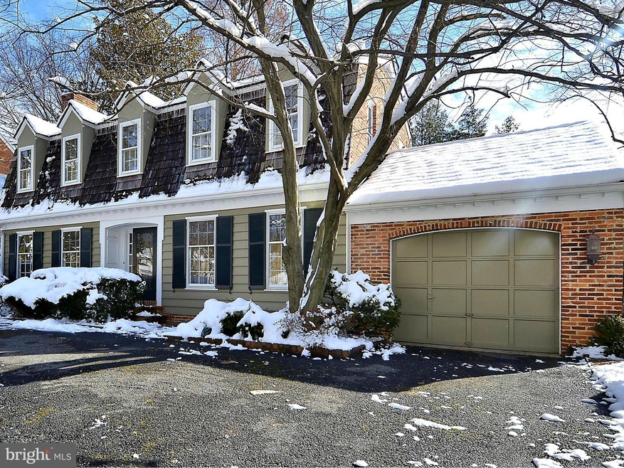 11031 Ardwick Dr, Rockville, MD 20852 - photo 1