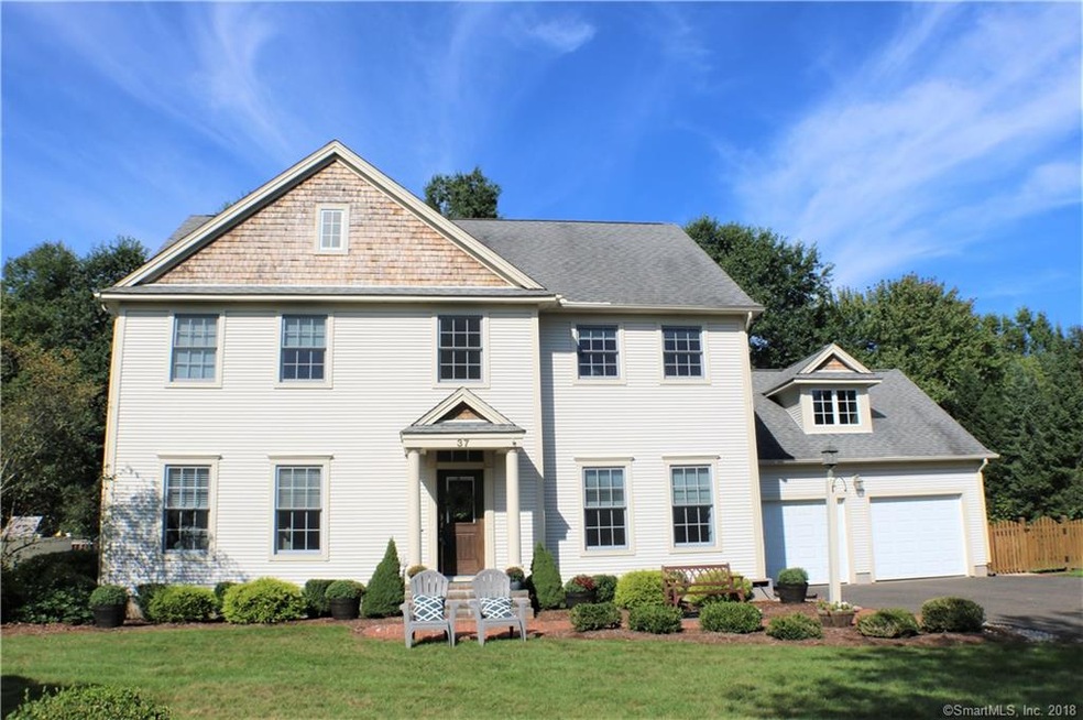 Welcome to 37 Willow Creek Ave!