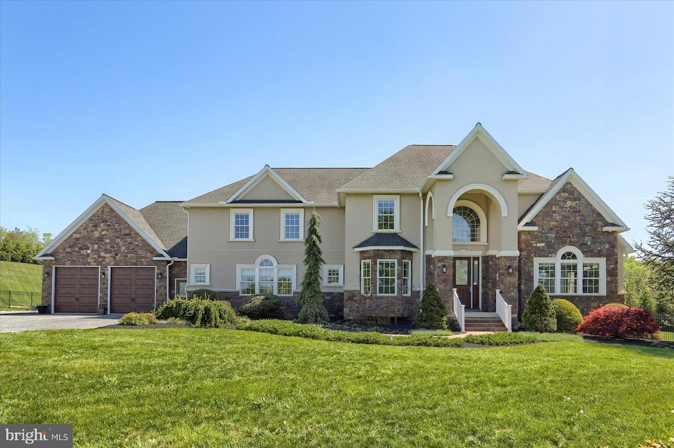 Under Contract $1,499,000