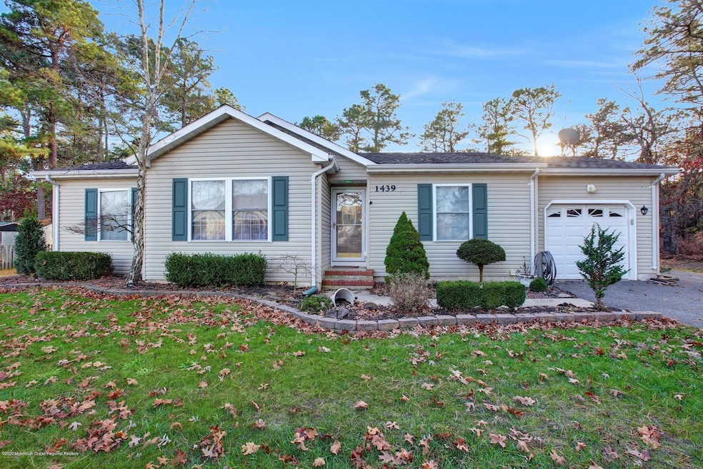 1439 Clearview St, Forked River, NJ 08731 - photo 1