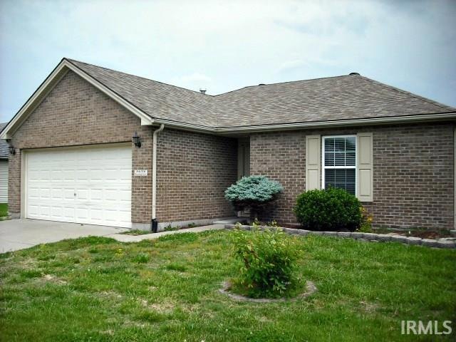 5638 River Walk Cir, Newburgh, IN 47630 - photo 1
