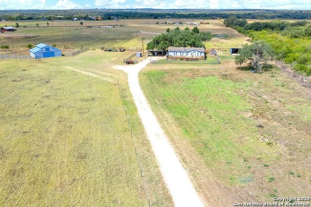 3761 State Highway 173 N, Hondo, TX 78861 - photo 1