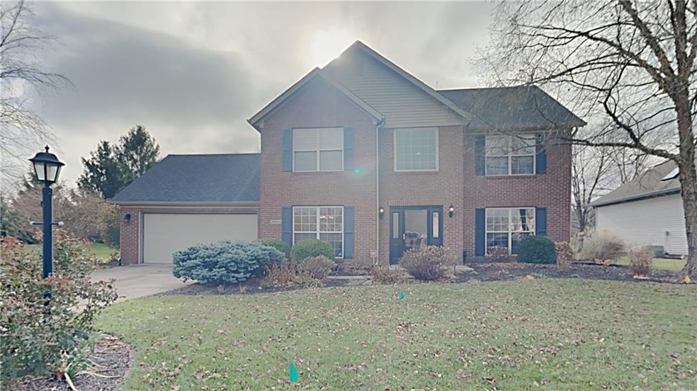 10693 Glenn Cairn Ct, Fishers, IN 46037 - photo 1