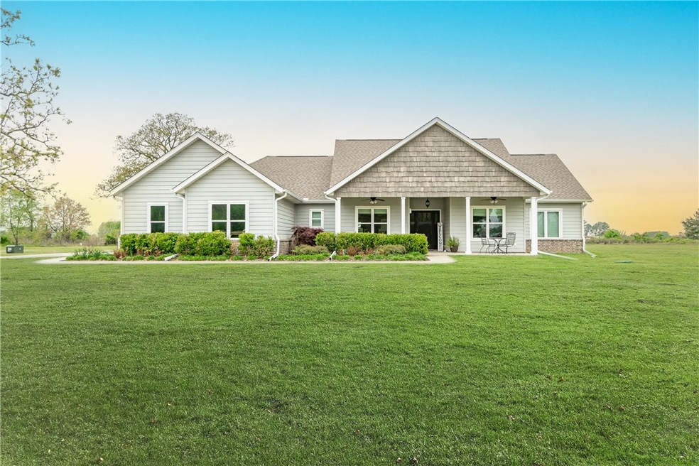 15267 Russell Rd, Siloam Springs, AR 72761 - photo 1