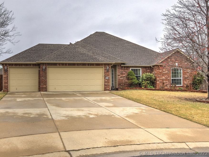 19713 E 50th Ct S, Broken Arrow, OK 74014 - photo 1