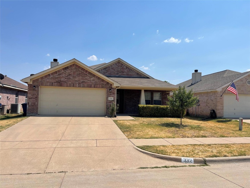 332 Sardius Blvd, Granbury, TX 76049 - photo 1