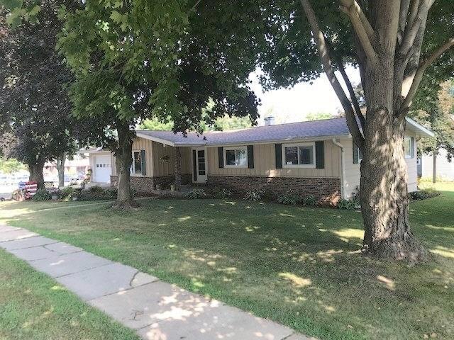 200 W Grove St, Alma Center, WI 54611 - photo 1