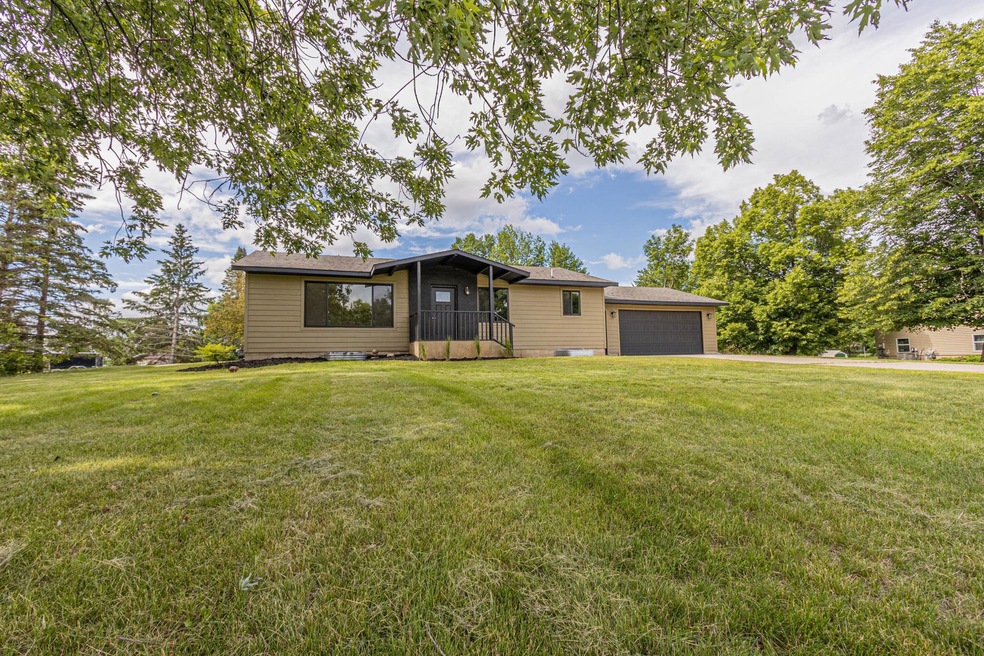 1009 Donna Dr NW, Alexandria, MN 56308 - photo 1