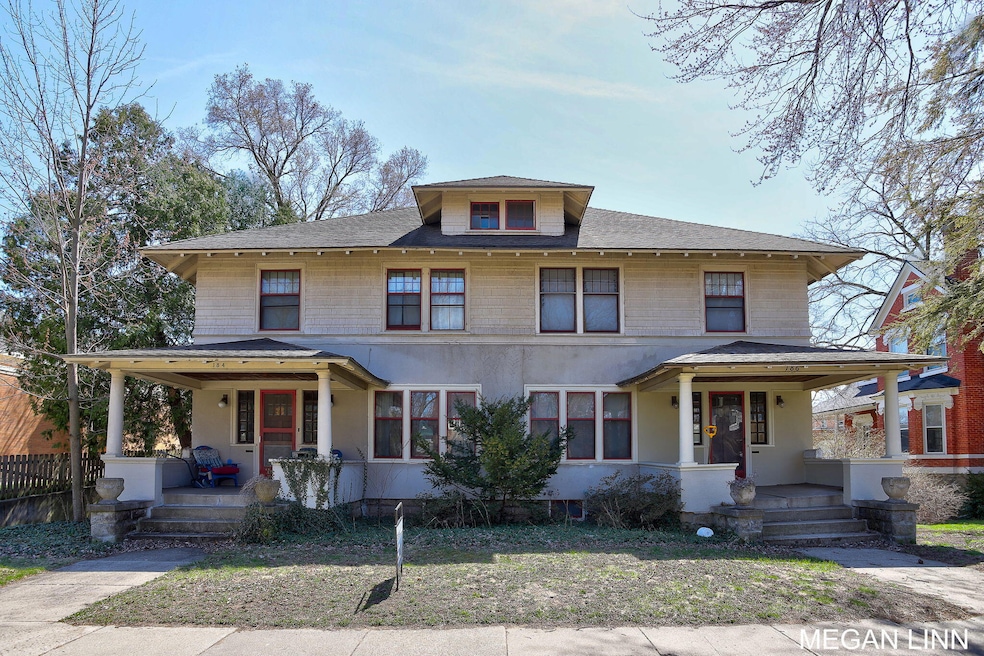 186 W 12th St, Holland, MI 49423 - photo 1