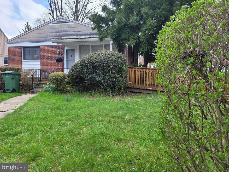 5924 Cross Country Blvd, Baltimore, MD 21215 - photo 1