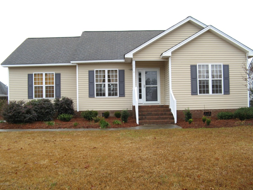 2610 Coopers Point Dr, Winterville, NC 28590 - photo 1