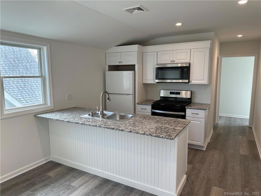 761 Brewster St unit 1, Bridgeport, CT 06605 - photo 1