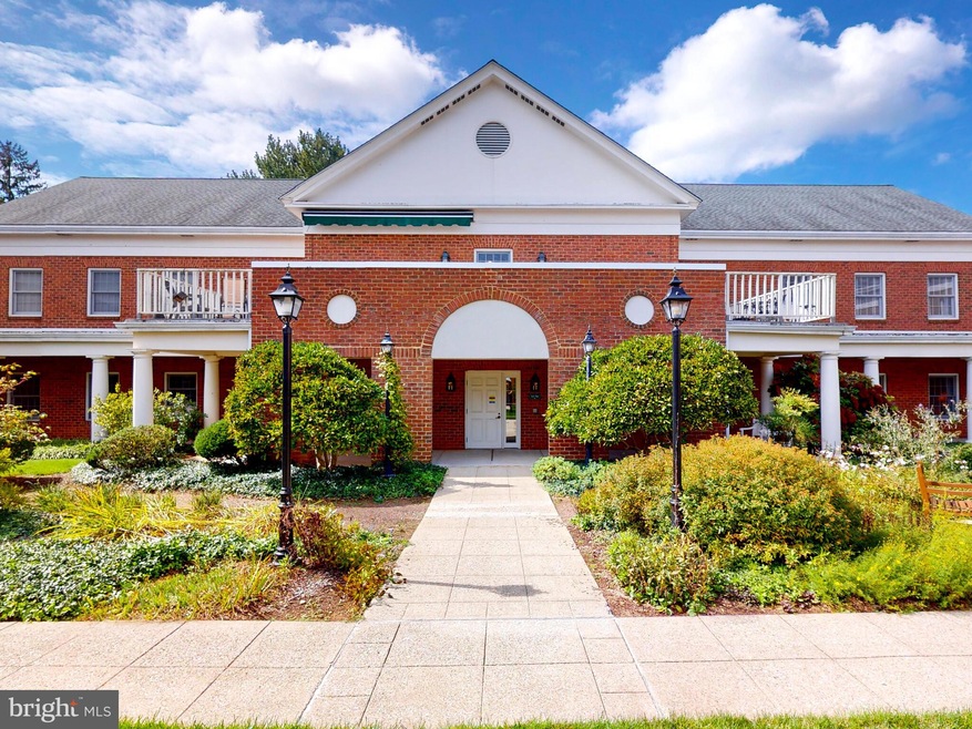 515 Brightwood Club Dr, Lutherville Timonium, MD 21093 - photo 1