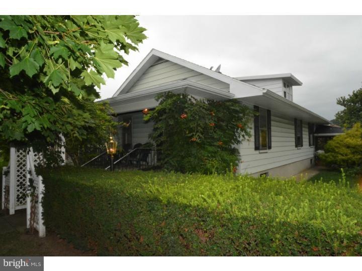 735 E Lexington St, Allentown, PA 18103 - photo 1