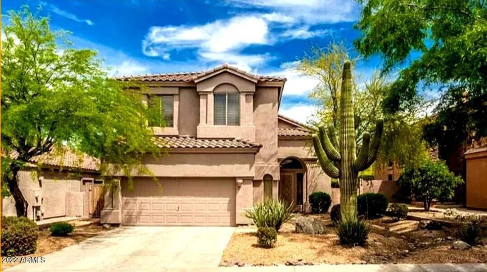3527 N Desert Oasis
