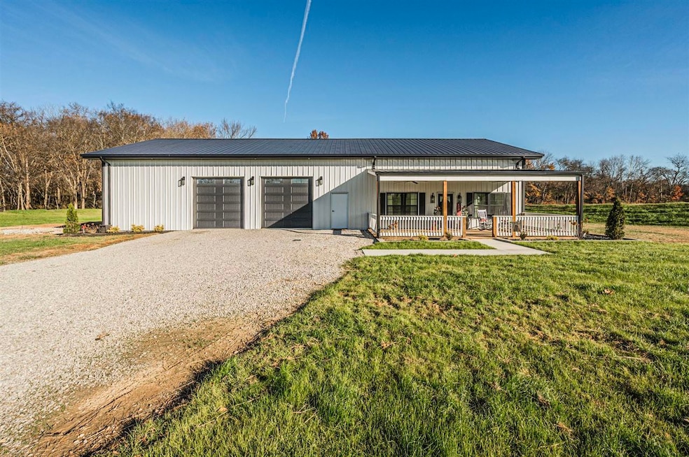 1350 Pondsville Kepler Rd, Smiths Grove, KY 42171 - photo 1