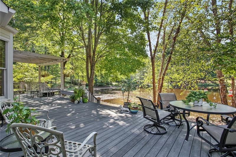 2020 Darien Park Dr, Roswell, GA 30076 - photo 1