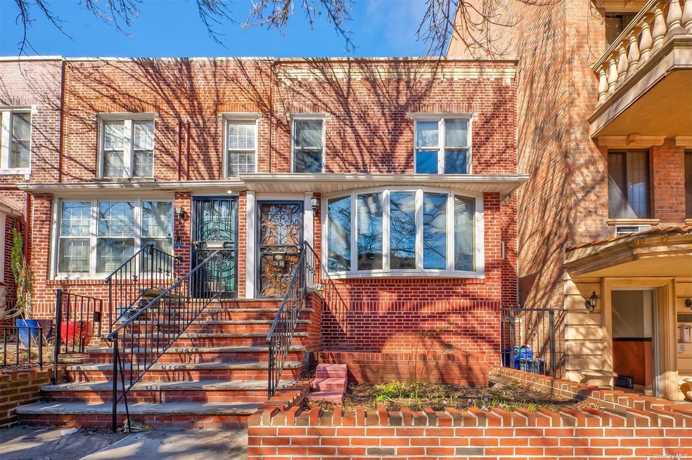 24-58 37th St, Astoria, NY 11103 - photo 1