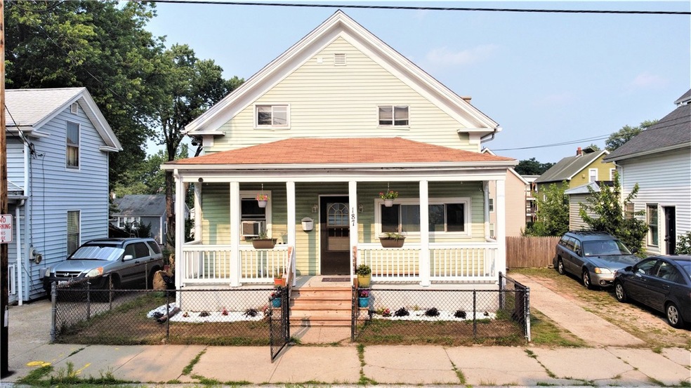 187 2nd Ave, Woonsocket, RI 02895 - photo 1