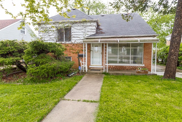 1924 Gardner Rd, Westchester, IL 60154 - photo 1