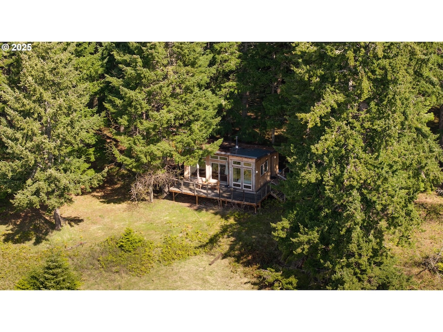 For Sale $950,000 • Co-Listing Agent