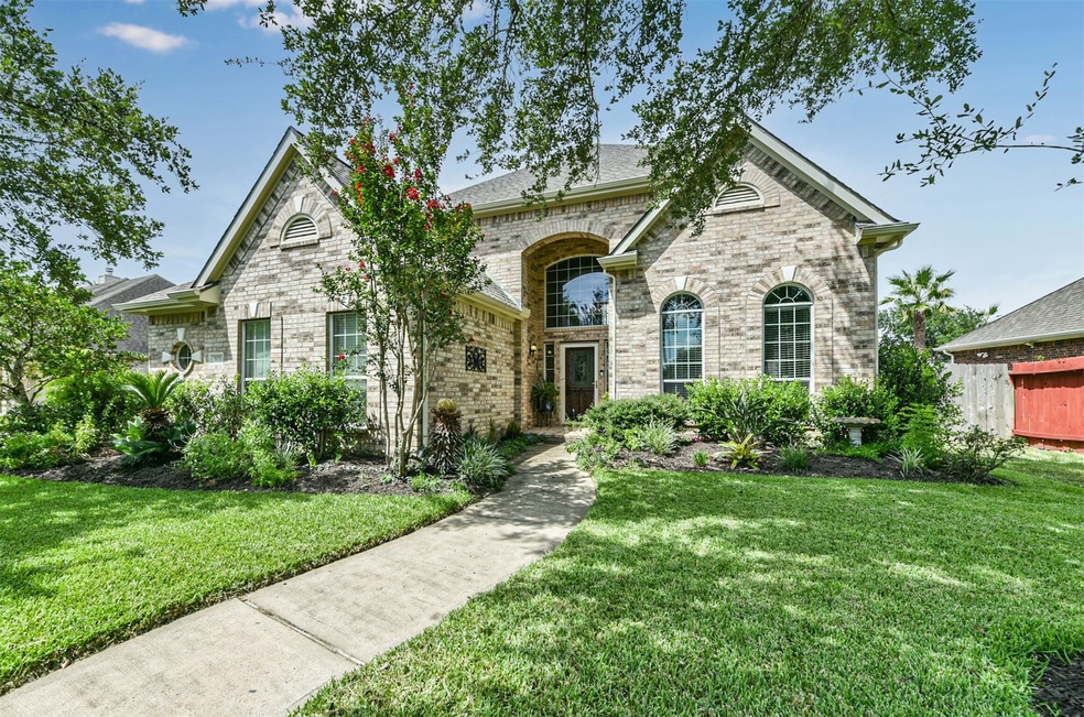 806 High Ridge Dr, Friendswood, TX 77546 - photo 1