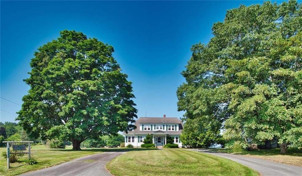 3425 Main Rd, Tiverton, RI 02878 - photo 1