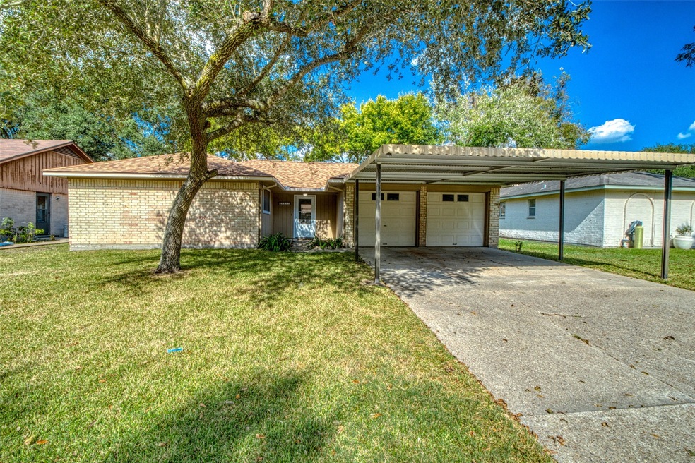 3821 Brumbelow St, Rosenberg, TX 77471 - photo 1