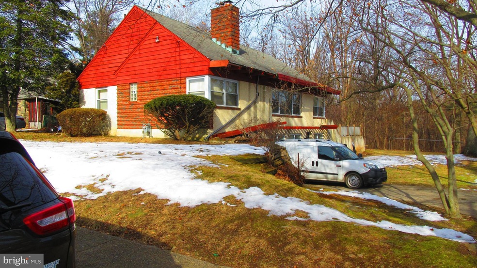 655 Parkview Blvd, Lansdowne, PA 19050 - photo 1