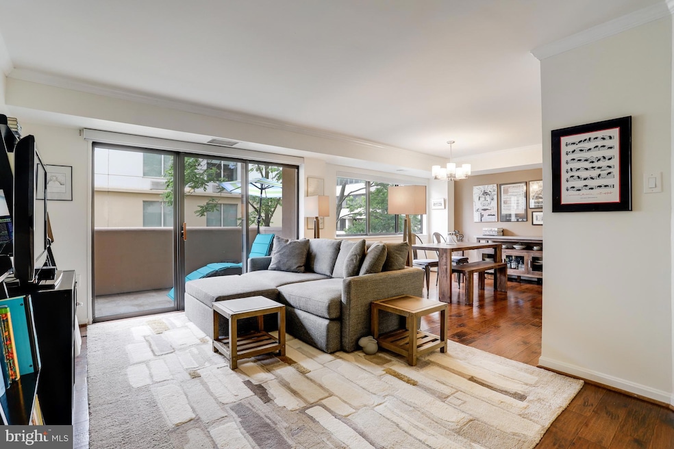 Woodbury Heights Condominium unit 911, Arlington, VA 22201 - photo 1