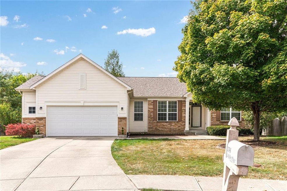 12744 Locksley Place, Fishers, IN 46038 - photo 1