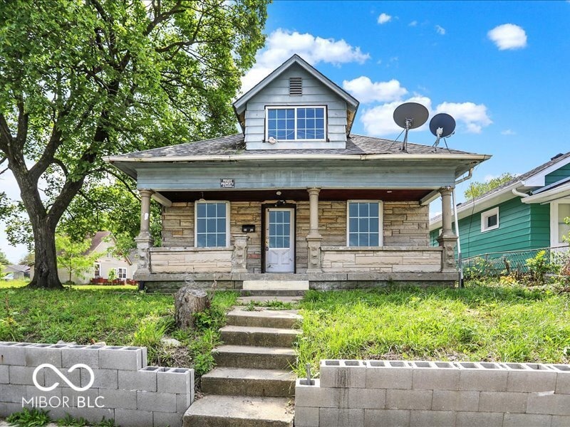 2945 E Brookside Ave, Indianapolis, IN 46218 - photo 1